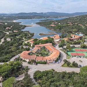 Felix - Costa Serena Apart-hotel